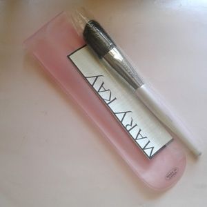 Mary Kay Check Brush